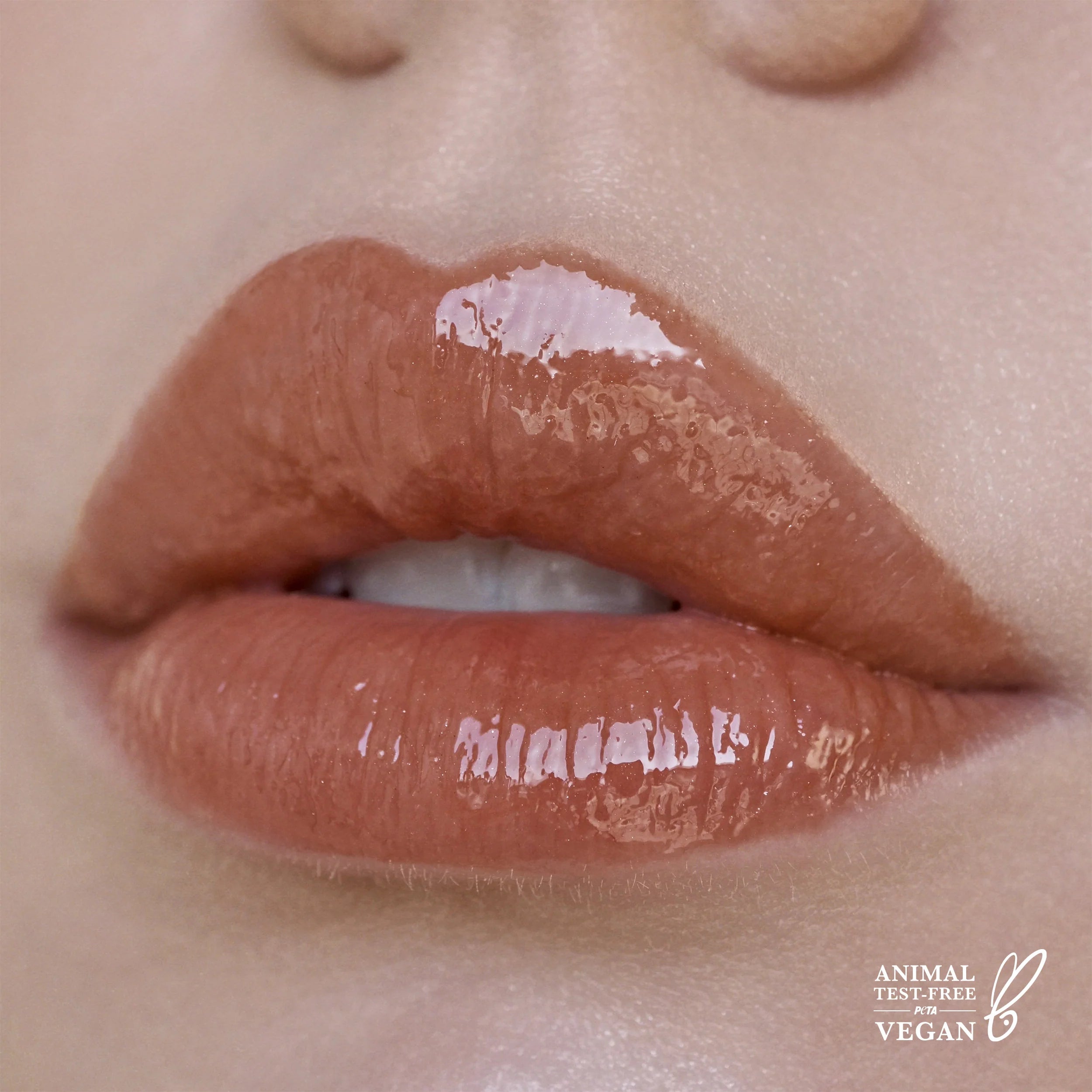 Moira Glow Getter Hydrating Lip Oil - (Let's Cuddle) مويرا - زيت للشفاه